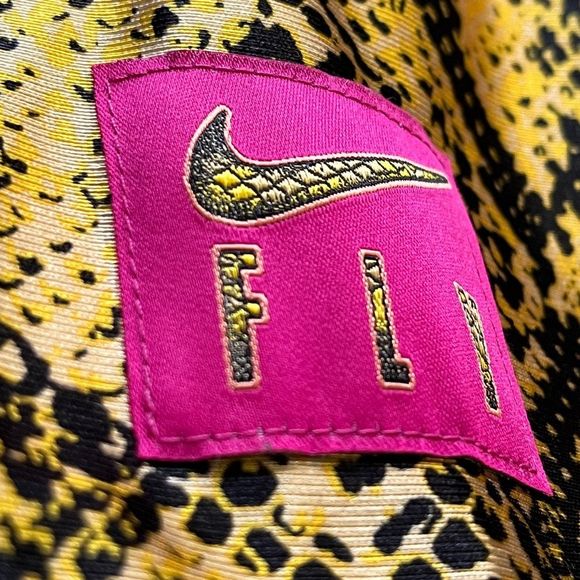 NEW Nike Dri-FIT Rebel Fly Basketball Shorts Large Gold Black Snake Print Womens - Picture 7 of 8